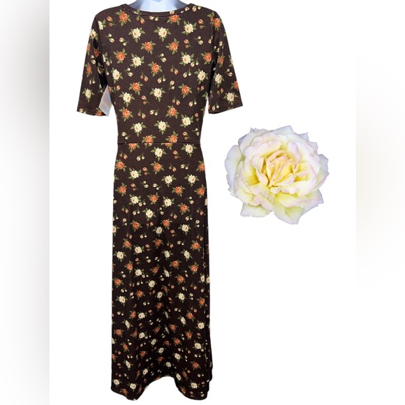 LuLaRoe Ana Dress Brown Rose NWT Sizes M and S - Picture 4 of 7